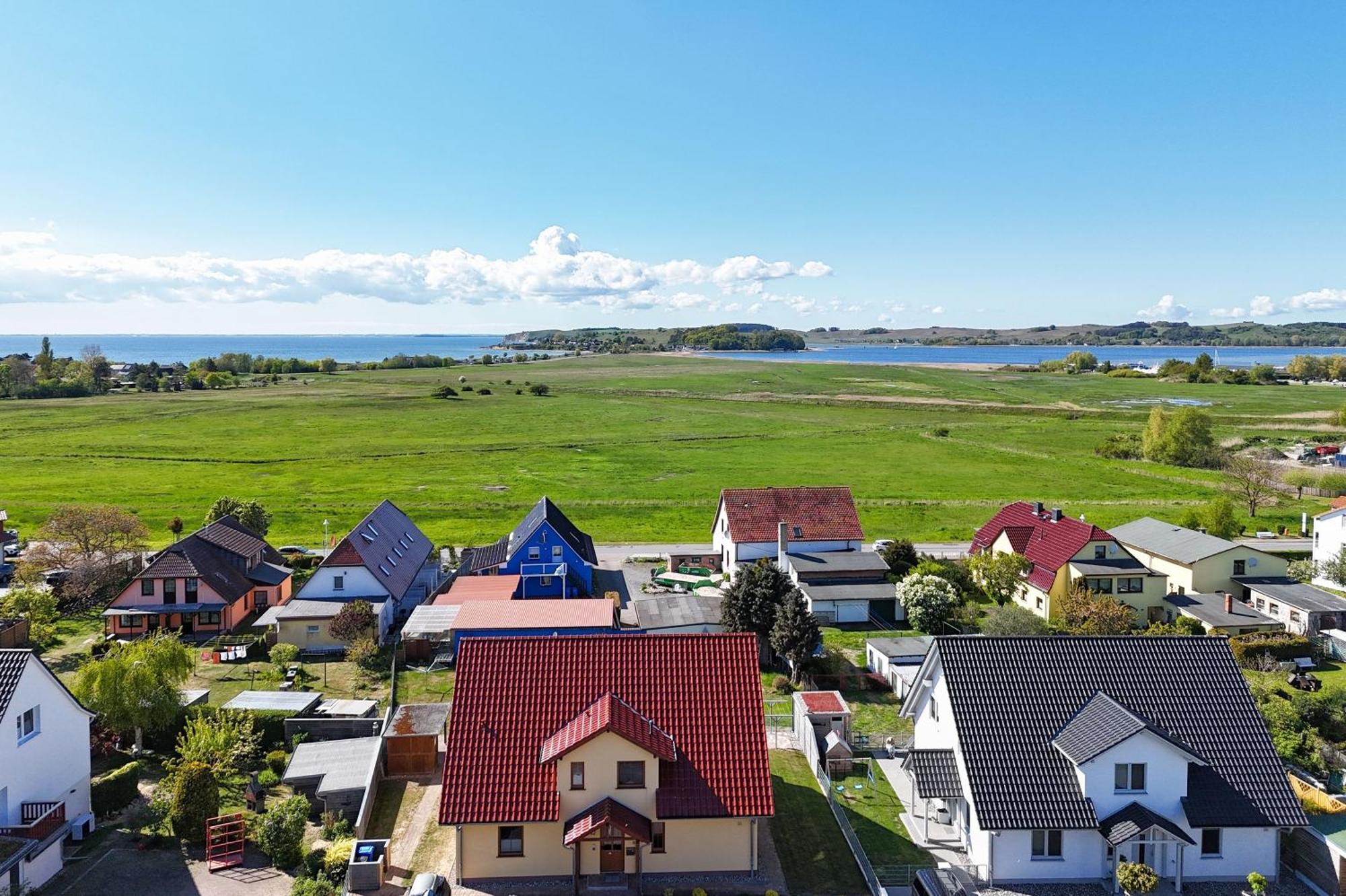 Schicke Fewo Mit Terrasse, Gratis Nutzung Vom Ahoi Erlebnisbad Und Sauna In Sellin - Haus De Niege Wech Fewo 02 Thiessow Eksteriør billede