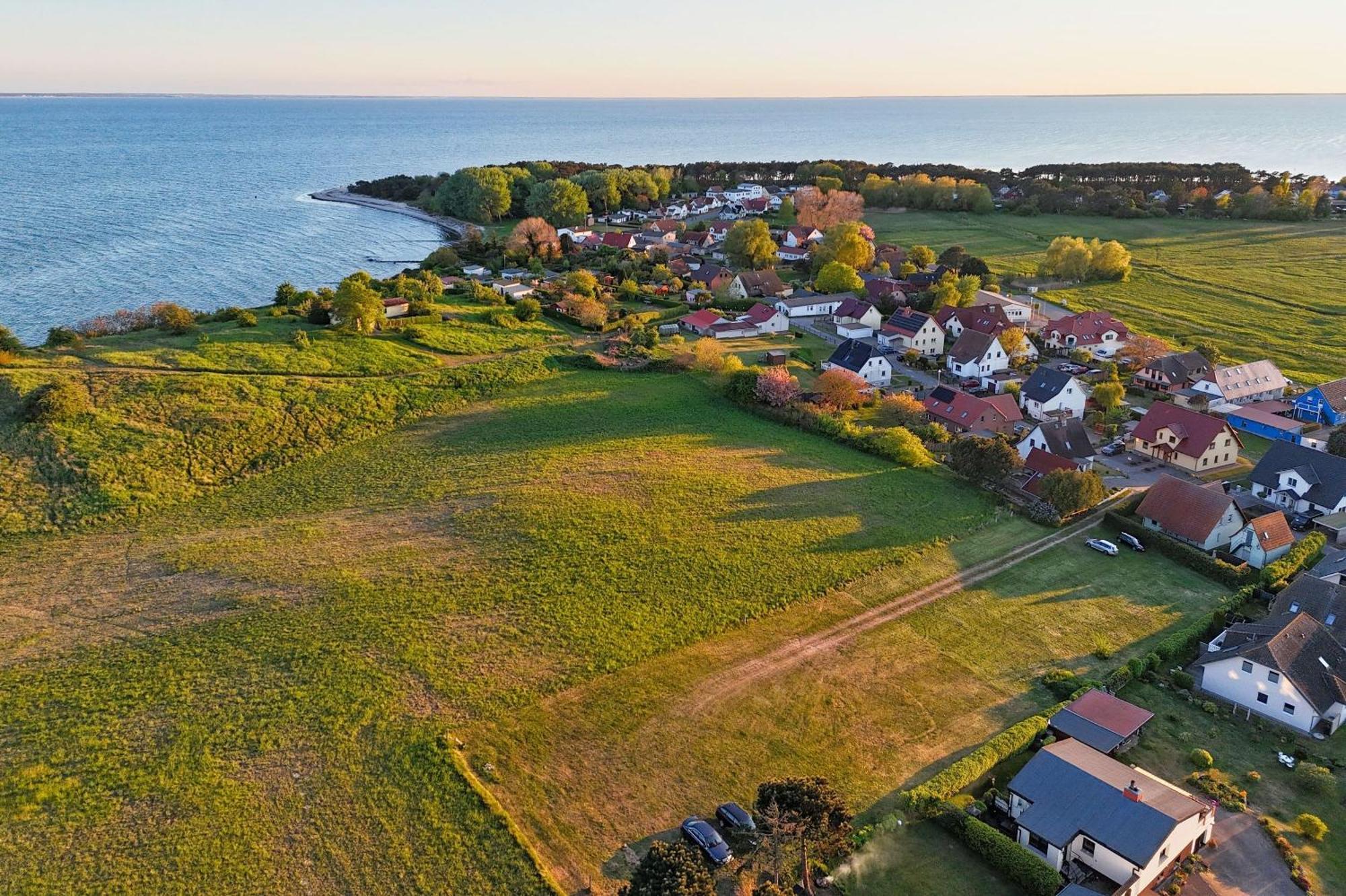 Schicke Fewo Mit Terrasse, Gratis Nutzung Vom Ahoi Erlebnisbad Und Sauna In Sellin - Haus De Niege Wech Fewo 02 Thiessow Eksteriør billede